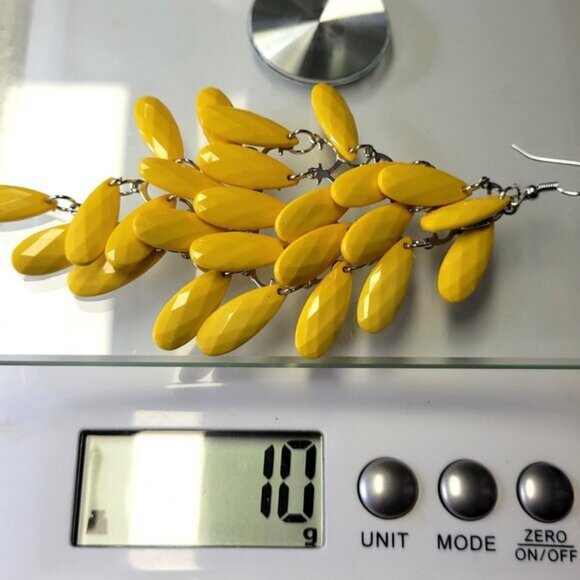 Yellow Glass Bead Long Earrings Chandelier Teardrop Diamond Shape Drop Earrings - Picture 7 of 7